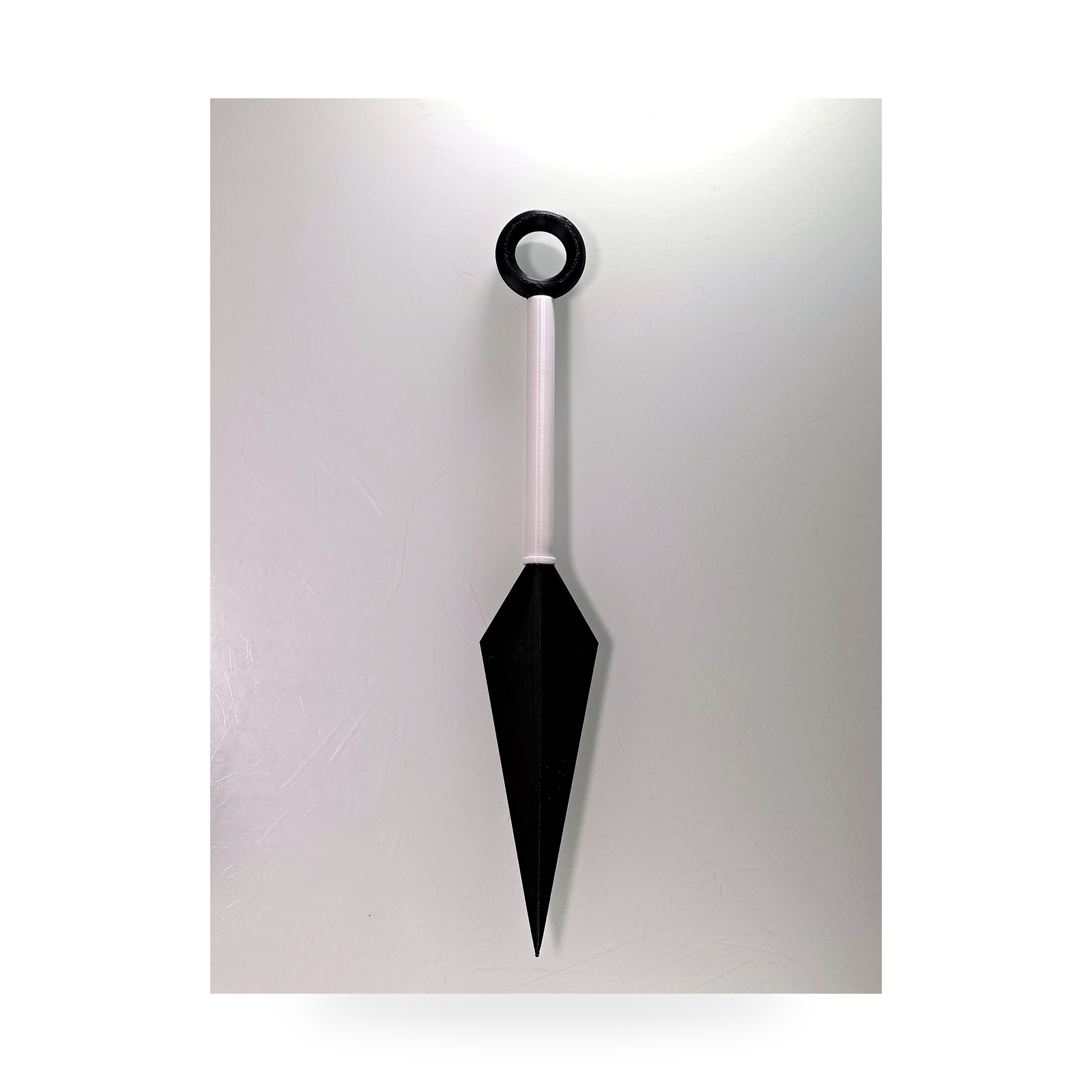 Black & White Kunai Prop by WE3D